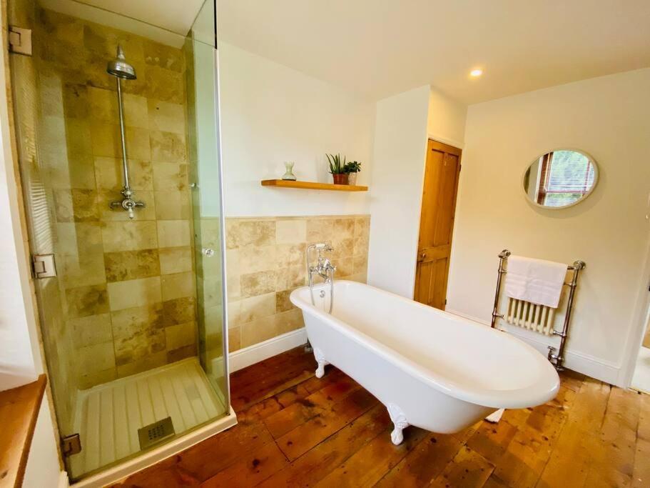 Cotswold Home Over 4 Floors - Perfect For Families Friends Contractors Chipping Norton Extérieur photo
